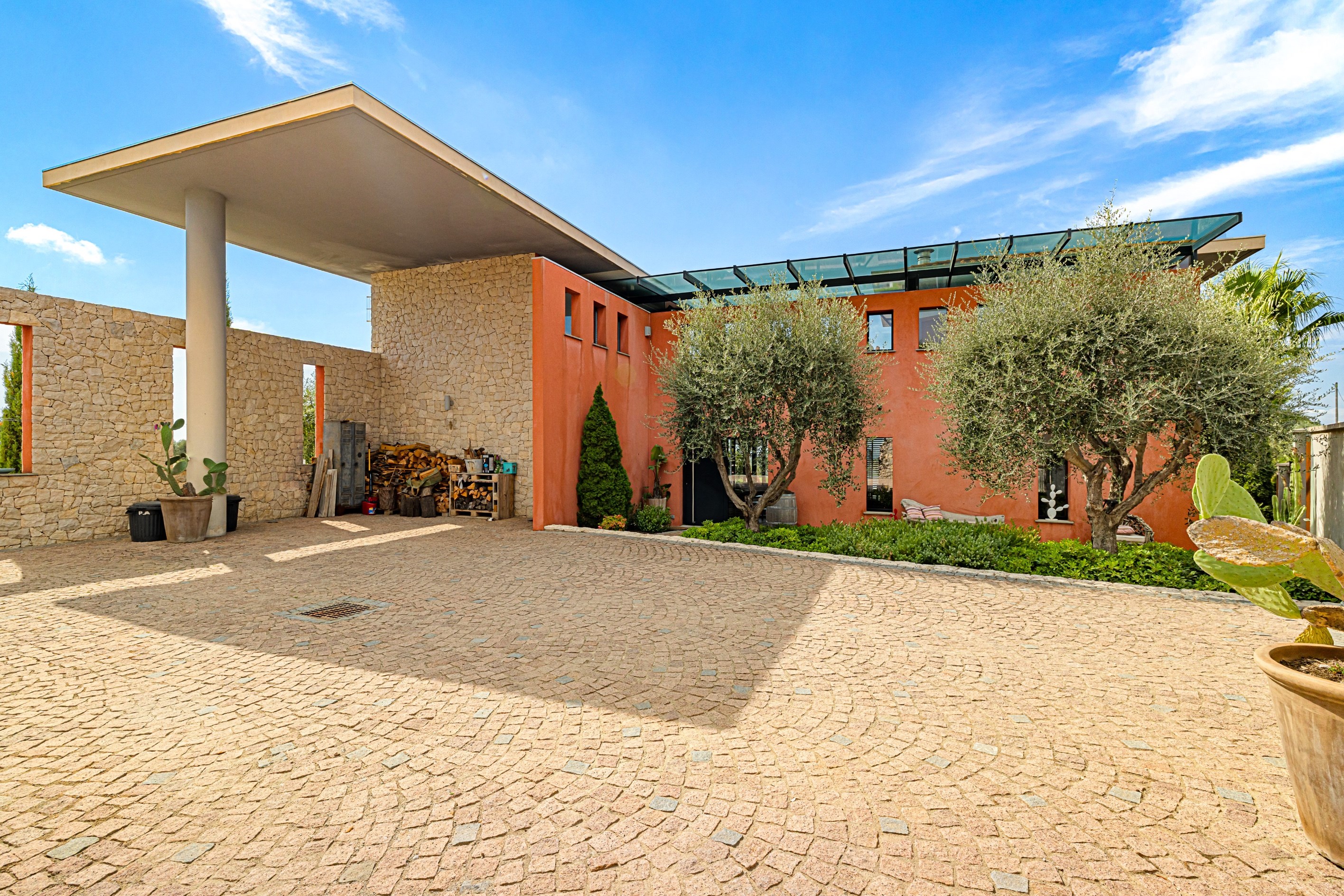  Spectacular Architect-Designed Villa with Pool and Sea Views in Nice Crémat - 物件實景