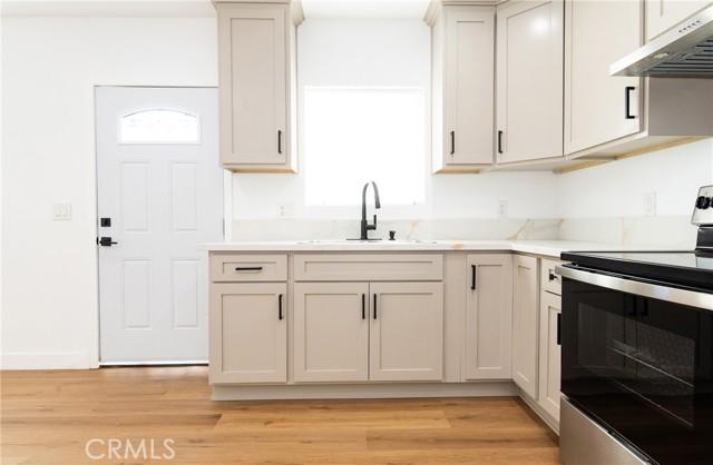 Los Angeles, California, 90001, United States, ,Residential,For Sale,2010027