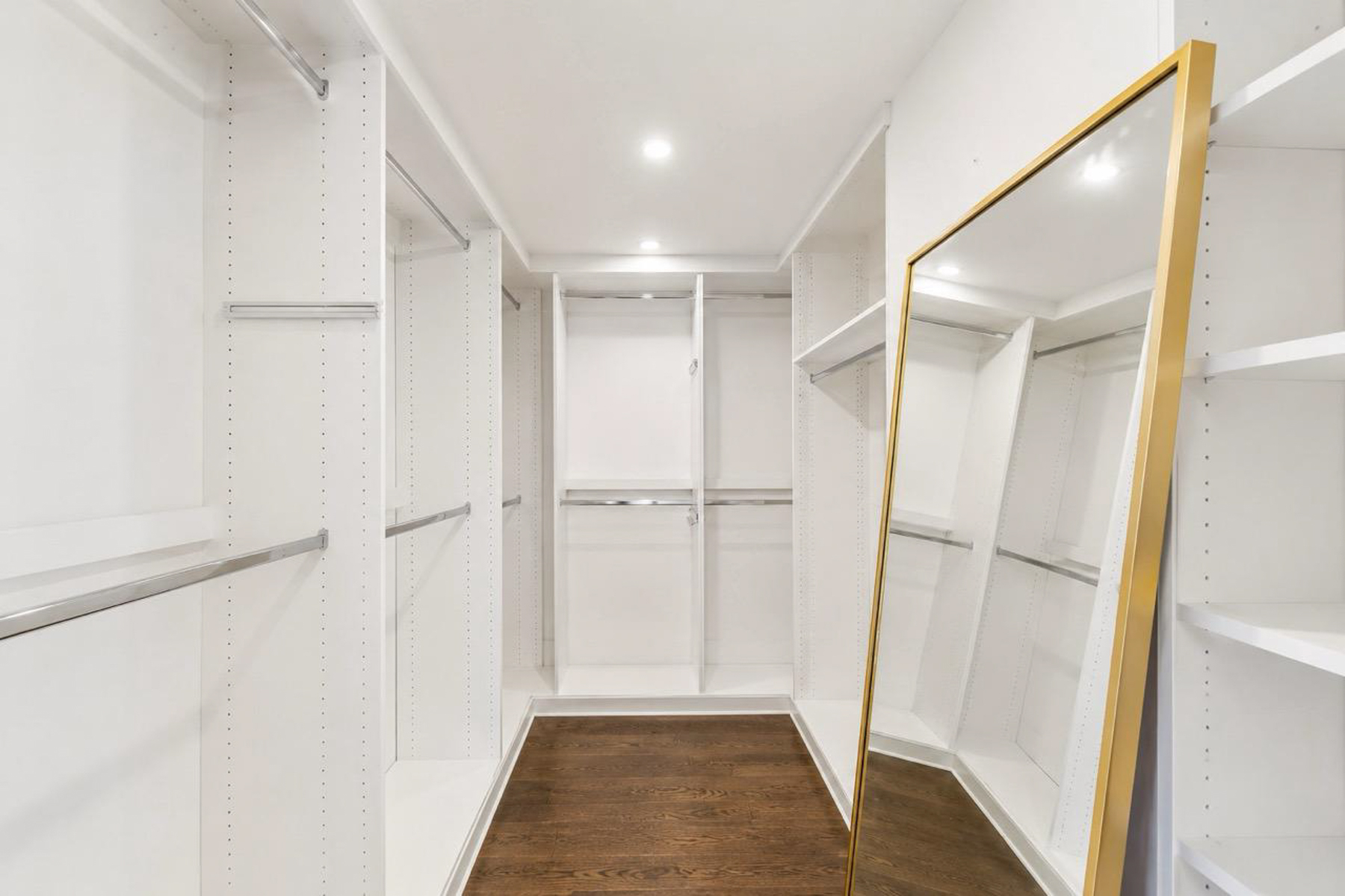  5305 Saratoga Avenue, Chevy Chase, MD, 20815 - 物件實景