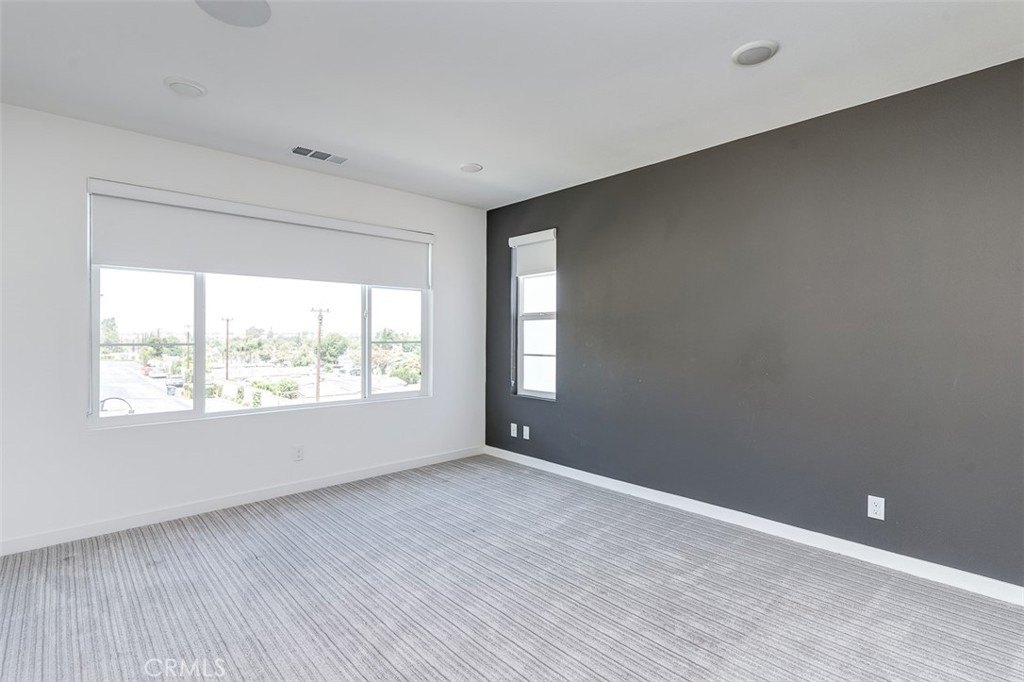La Mirada, California, 90638, United States, 3 Bedrooms Bedrooms, ,4 BathroomsBathrooms,Residential,For Sale,1927510