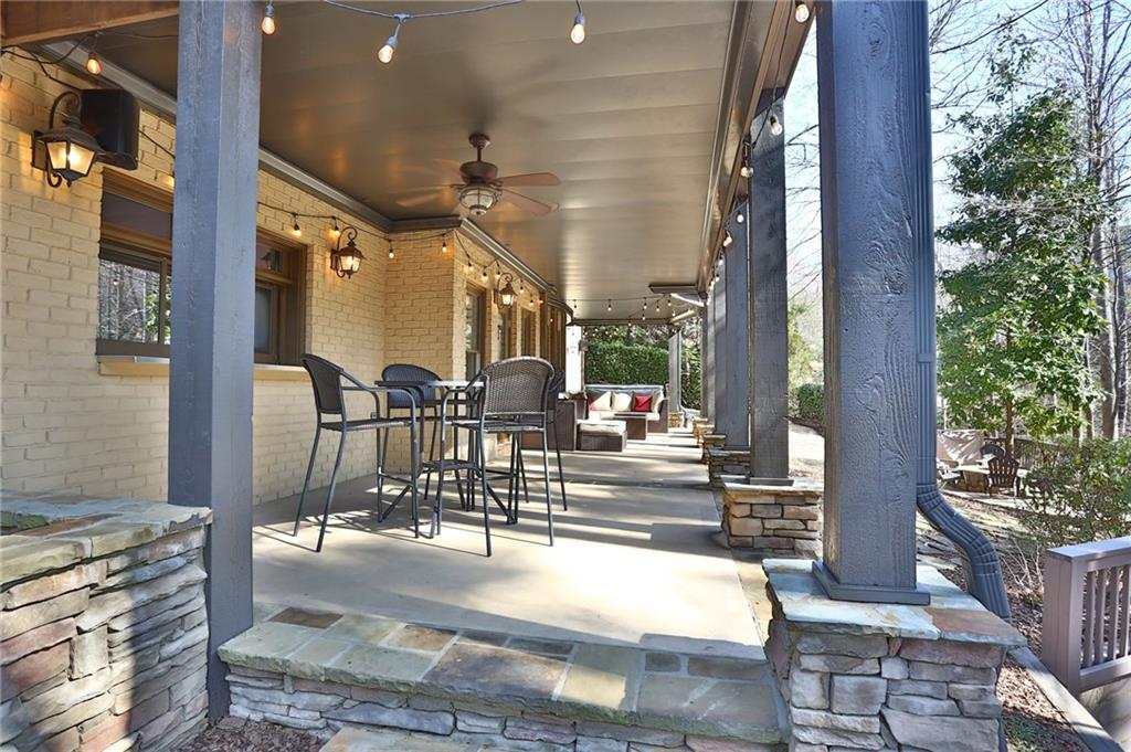 Suwanee, Georgia, 30024, United States, 5 Bedrooms Bedrooms, ,5 BathroomsBathrooms,Residential,For Sale,2025852