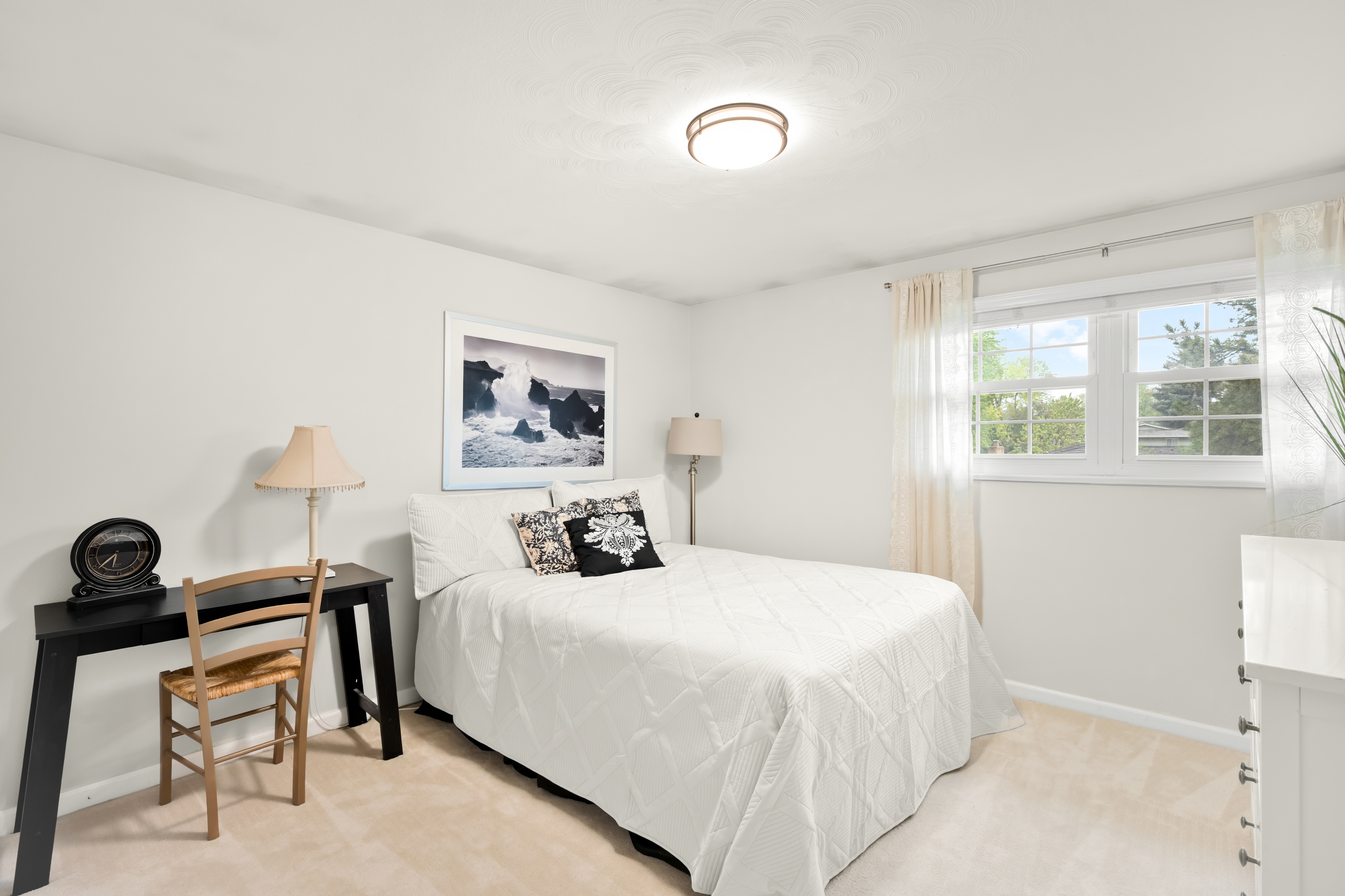  Beautifully Maintained Home in the Highly Desired Columbine Knolls Neighborhood - 物件實景