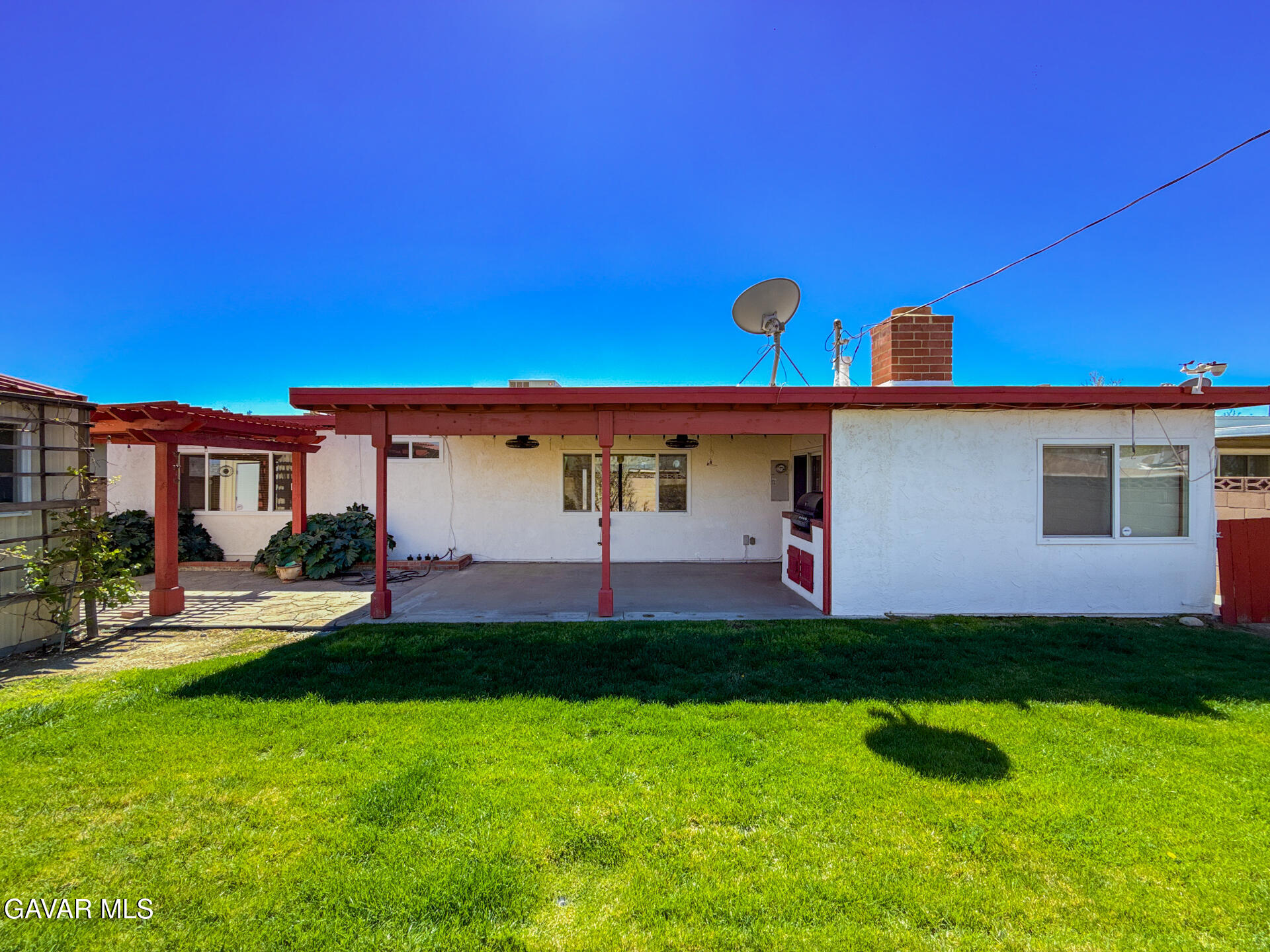 Palmdale, California, 93550, United States, 4 Bedrooms Bedrooms, ,2 BathroomsBathrooms,Residential,For Sale,2028325