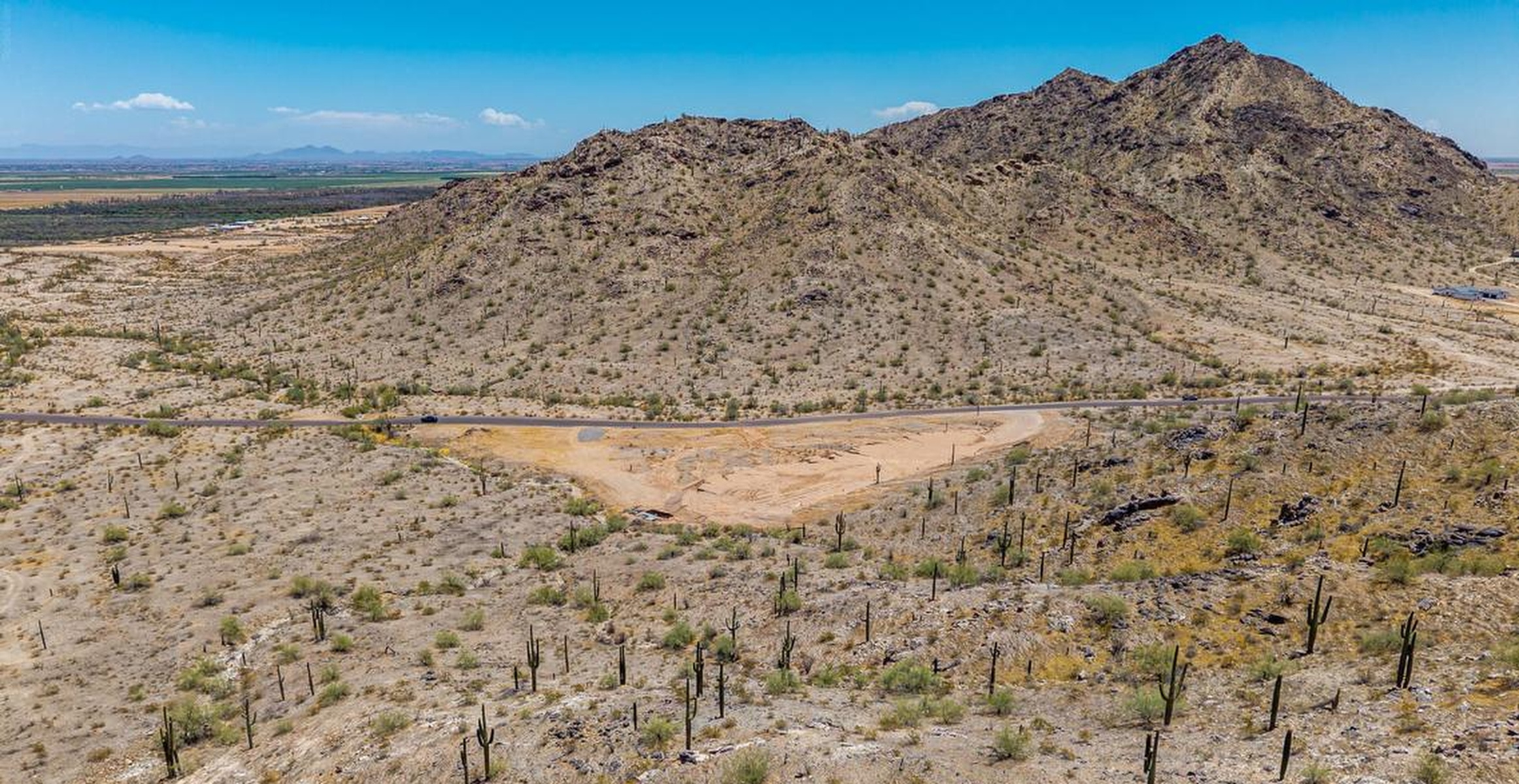  12608 N Sleeping Coyote Drive  Oro Valley, AZ - 物件實景