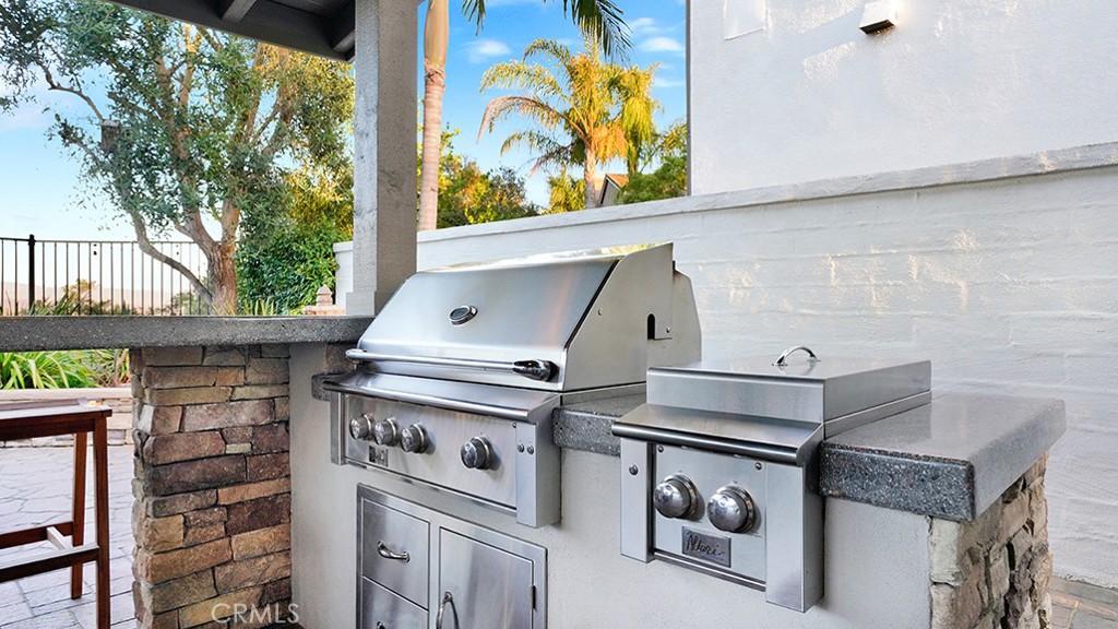 San Clemente, California, 92673, United States, 4 Bedrooms Bedrooms, ,3 BathroomsBathrooms,Residential,For Sale,1941034