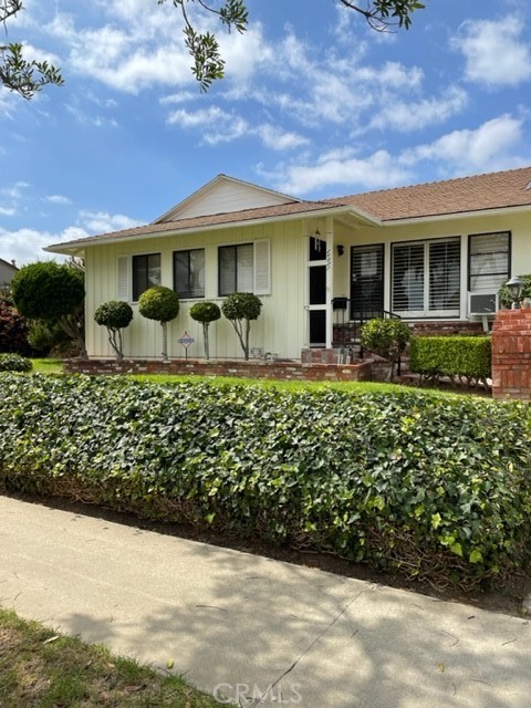 14921 Fonthill Avenue, Hawthorne, California, 90250, United States, 3 Bedrooms Bedrooms, ,1 BathroomBathrooms,Residential,For Sale,14921 Fonthill Avenue,1662933
