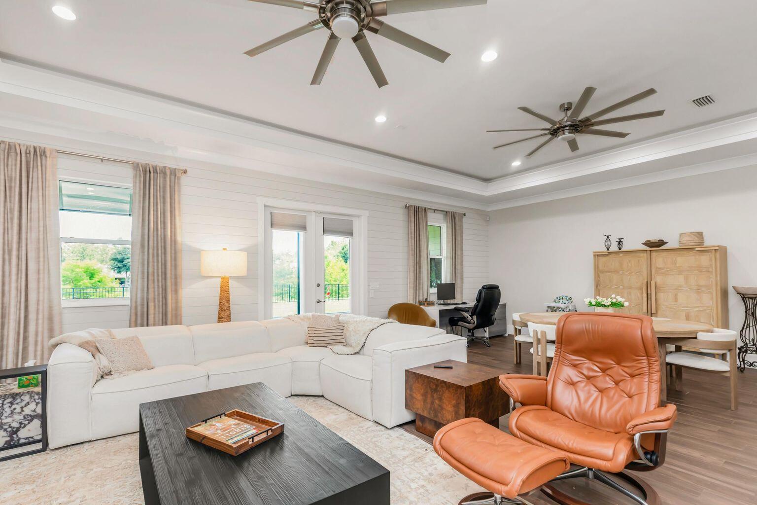 Freeport, Florida, 32439, United States, 4 Bedrooms Bedrooms, ,3 BathroomsBathrooms,Residential,For Sale,1970468