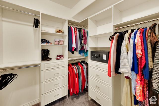 South Jordan, Utah, 84009, United States, 4 Bedrooms Bedrooms, ,4 BathroomsBathrooms,Residential,For Sale,1979446