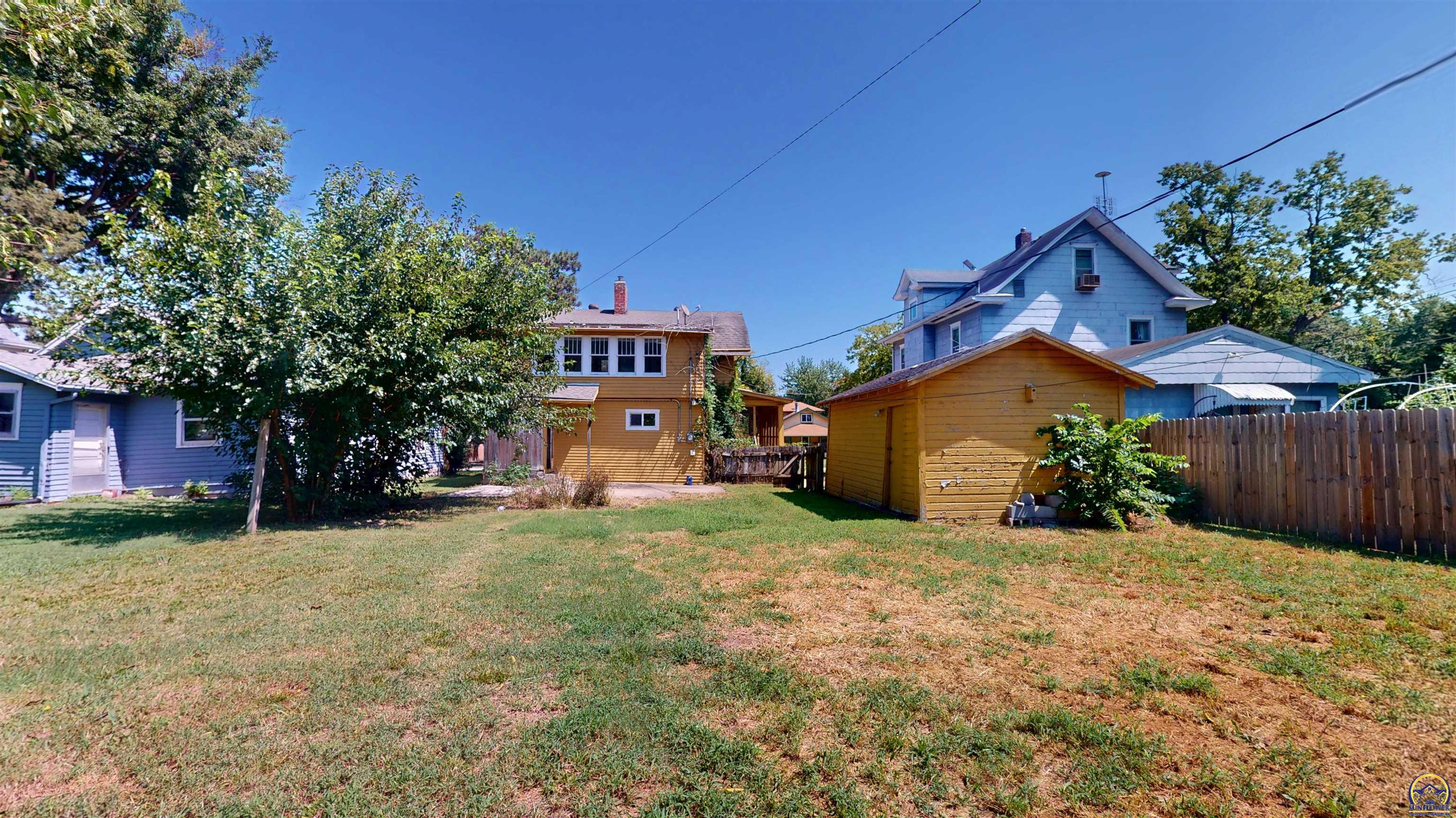 Lane St, Topeka, KS 66604 #1