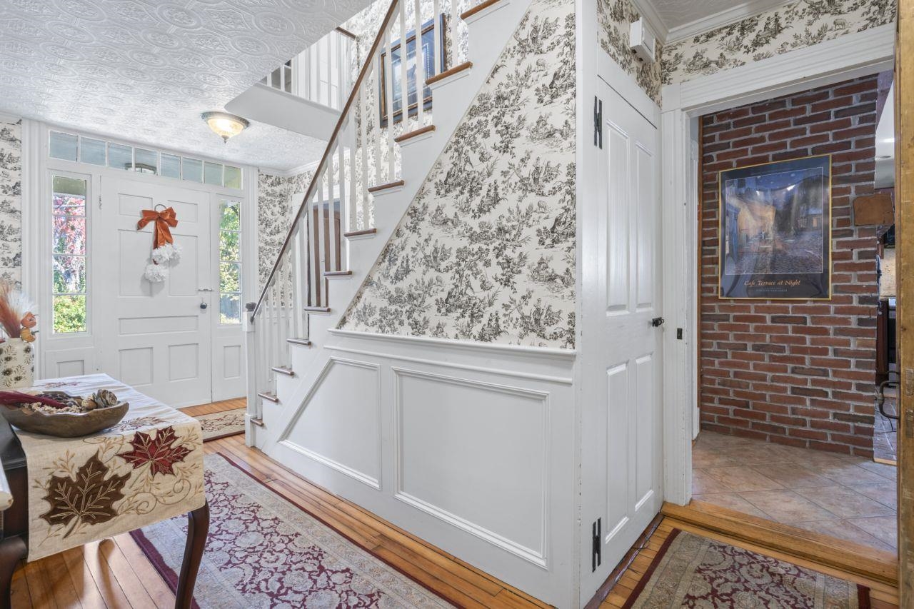 Barrington, New Hampshire, 03825, United States, 4 Bedrooms Bedrooms, ,3 BathroomsBathrooms,Residential,For Sale,1984390