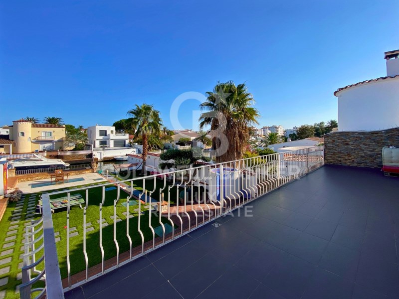 Girona, Empuriabrava, Tordera - Fluvi? - Llobregat, Empuriabrava, Catalonia, ES, 4 Bedrooms Bedrooms, ,4 BathroomsBathrooms,Residential,For Sale,Girona, Empuriabrava, Tordera - Fluvi? - Llobregat,1614036