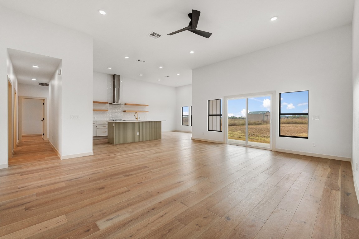 Salado, Texas, 76571, United States, 4 Bedrooms Bedrooms, ,3 BathroomsBathrooms,Residential,For Sale,1865185