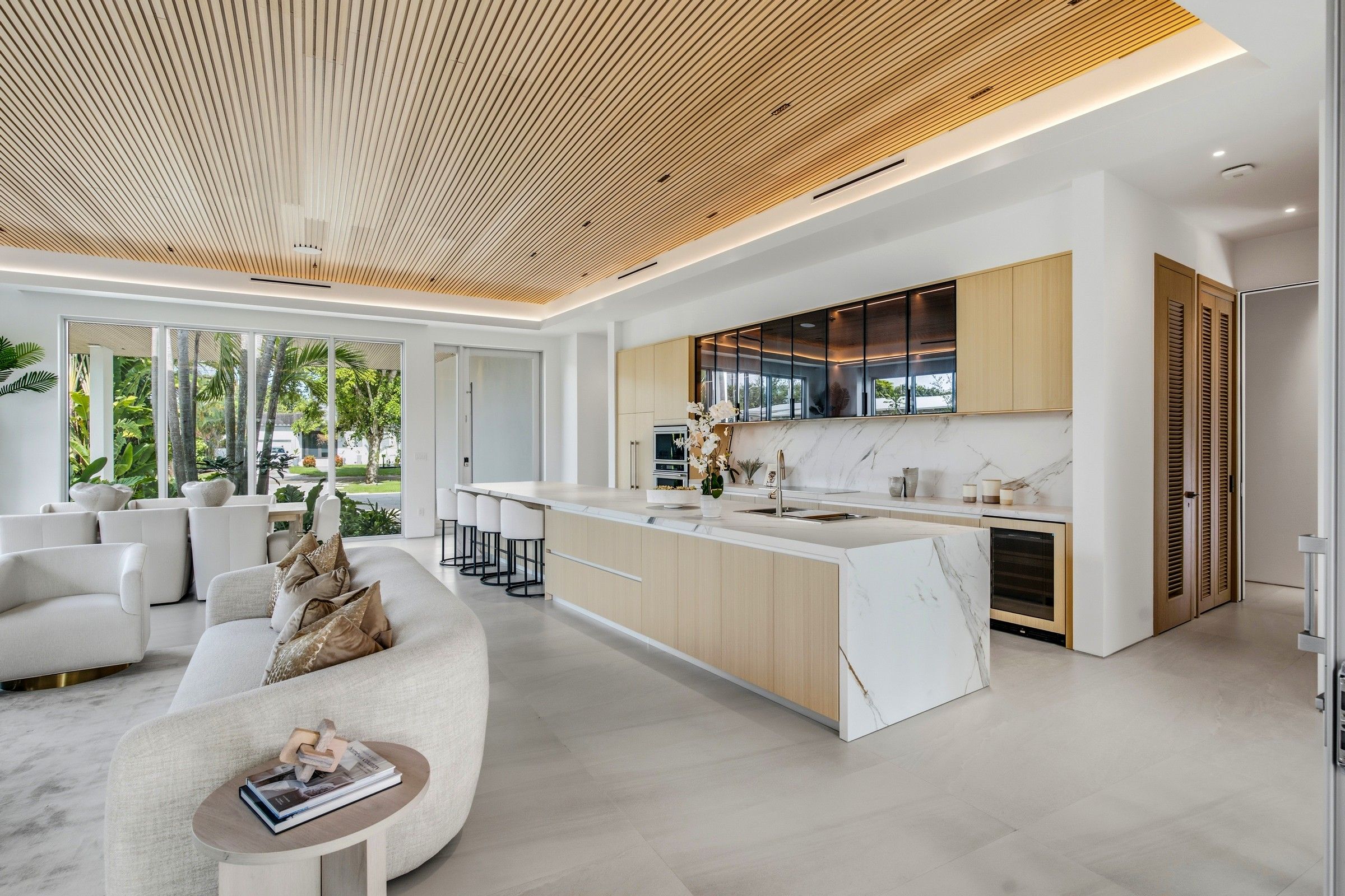  188 Cherokee St, Miami Springs, FL, 33166 - 物件實景