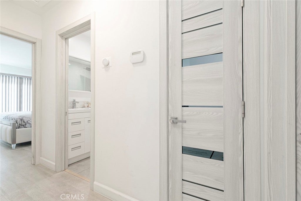 Valley Glen, California, 91405, United States, 3 Bedrooms Bedrooms, ,3 BathroomsBathrooms,Residential,For Sale,1938846