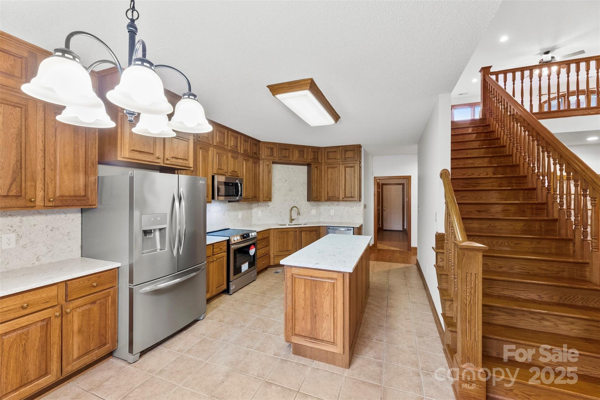 Lincolnton, North Carolina, 28092, United States, 3 Bedrooms Bedrooms, ,3 BathroomsBathrooms,Residential,For Sale,1910907