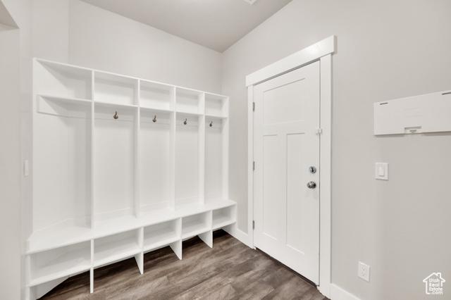 Syracuse, Utah, 84075, United States, 4 Bedrooms Bedrooms, ,3 BathroomsBathrooms,Residential,For Sale,1928741