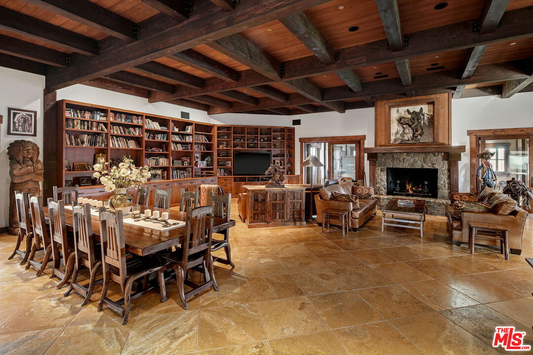 Malibu, California, 90265, United States, 3 Bedrooms Bedrooms, ,5 BathroomsBathrooms,Residential,For Sale,1760358