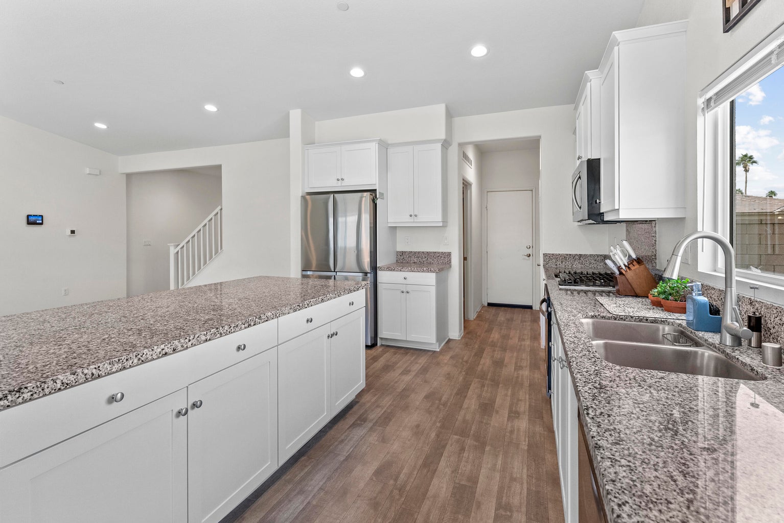 Indio, California, 92203, United States, 4 Bedrooms Bedrooms, ,3 BathroomsBathrooms,Residential,For Sale,1990401