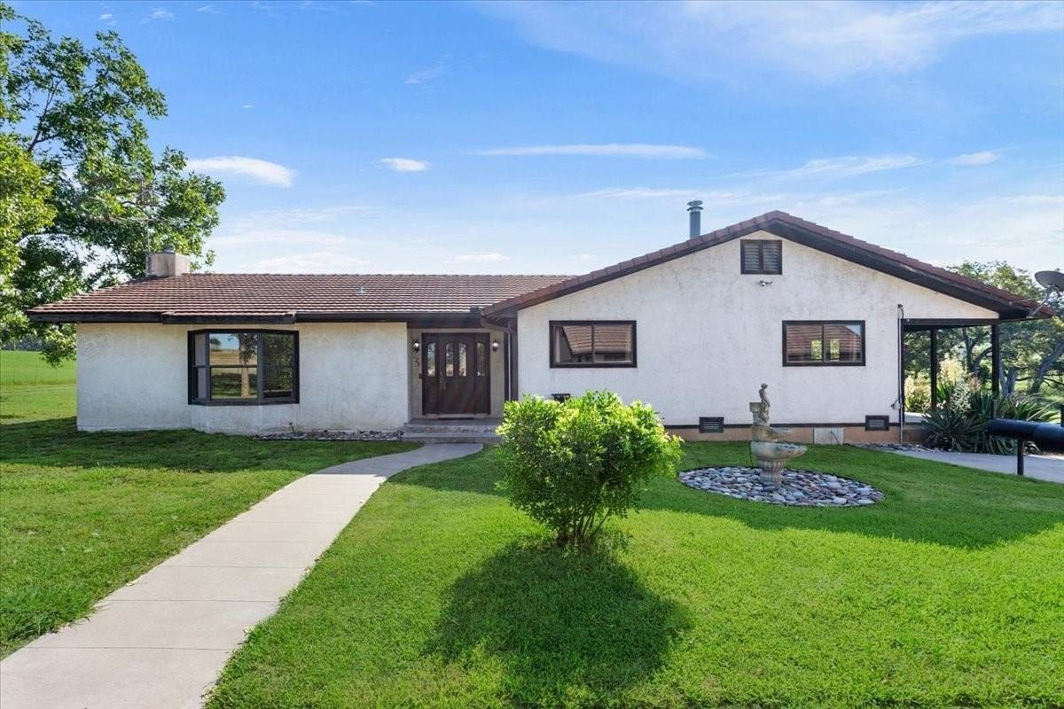 Burnet, Texas, 78611, United States, 4 Bedrooms Bedrooms, ,3 BathroomsBathrooms,Residential,For Sale,1869467