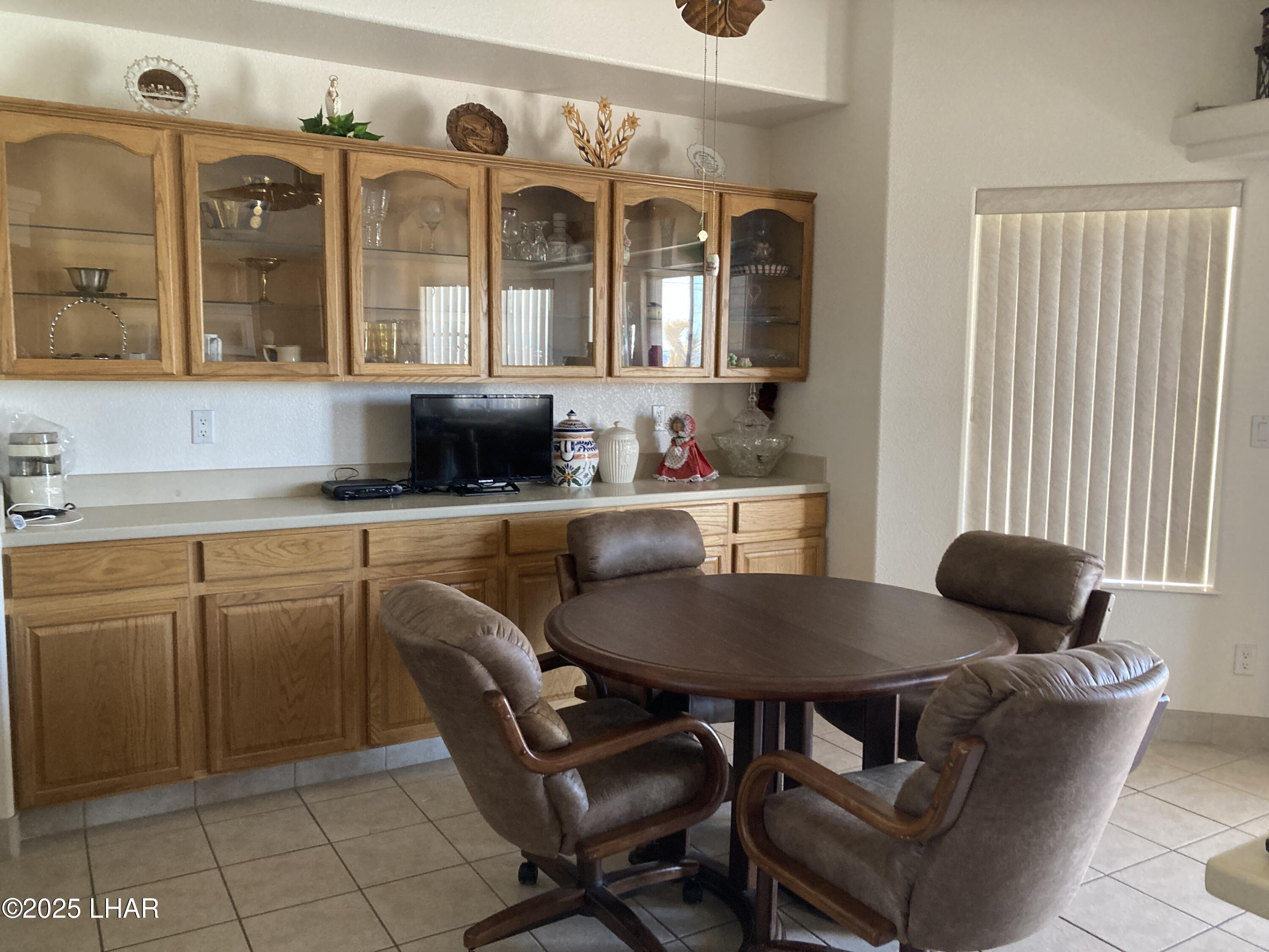 Lake Havasu City, Arizona, 86404, United States, 3 Bedrooms Bedrooms, ,3 BathroomsBathrooms,Residential,For Sale,1949772