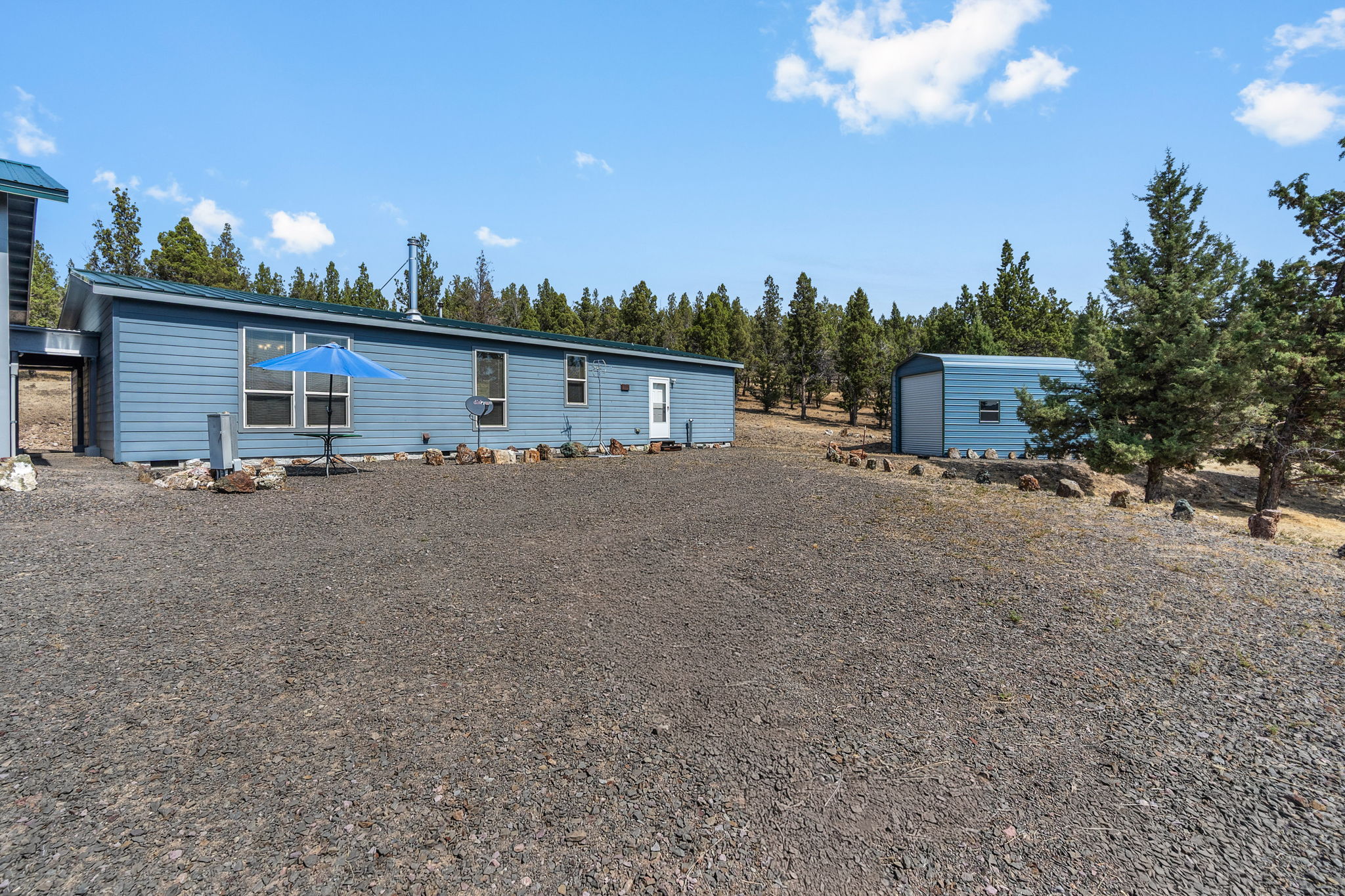 Prineville, Oregon, 97754, United States, 3 Bedrooms Bedrooms, ,2 BathroomsBathrooms,Residential,For Sale,1941697