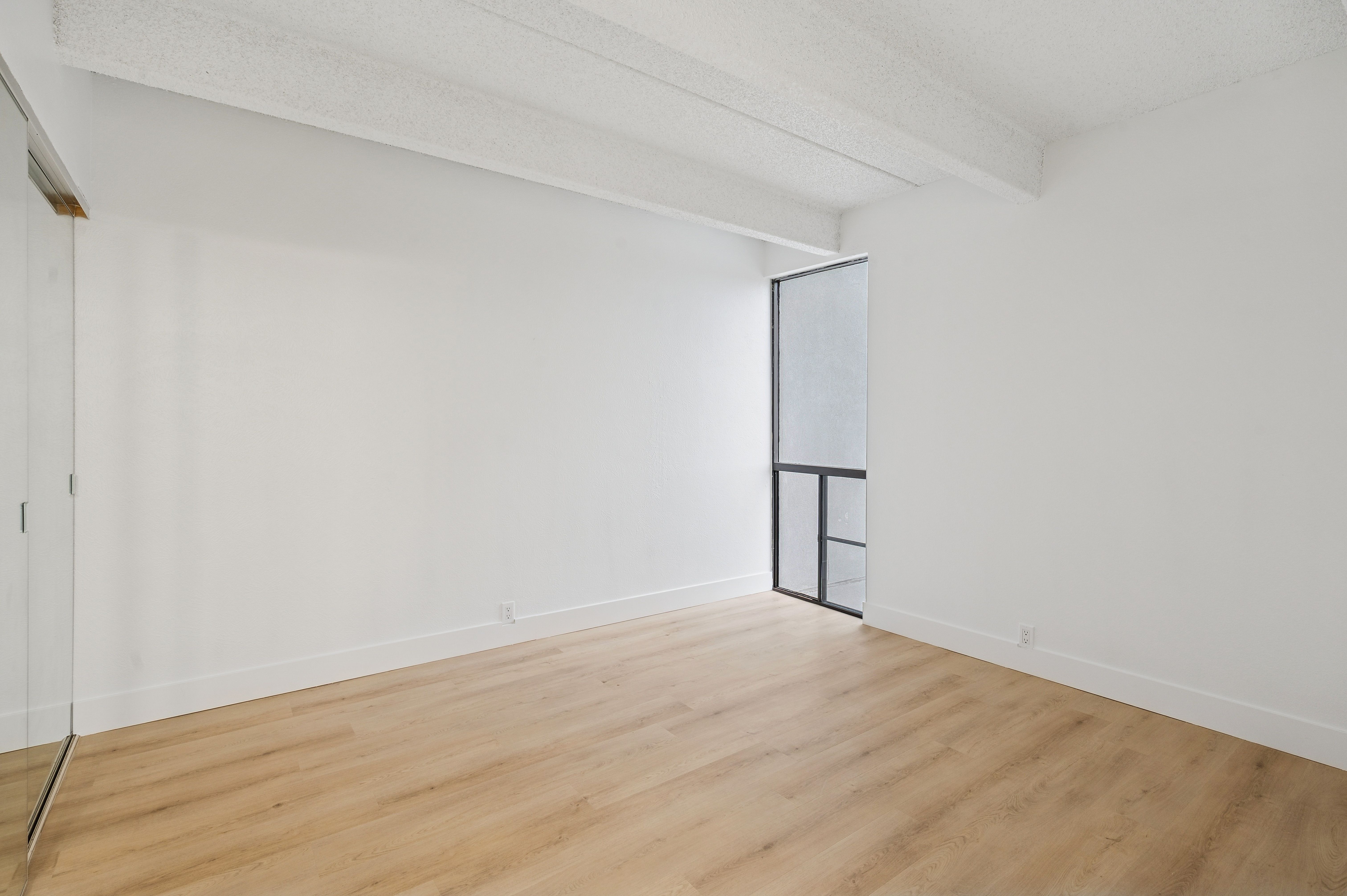  Stunning Mountain Views, Prime Loation & Unmatched Amenities - 物件實景