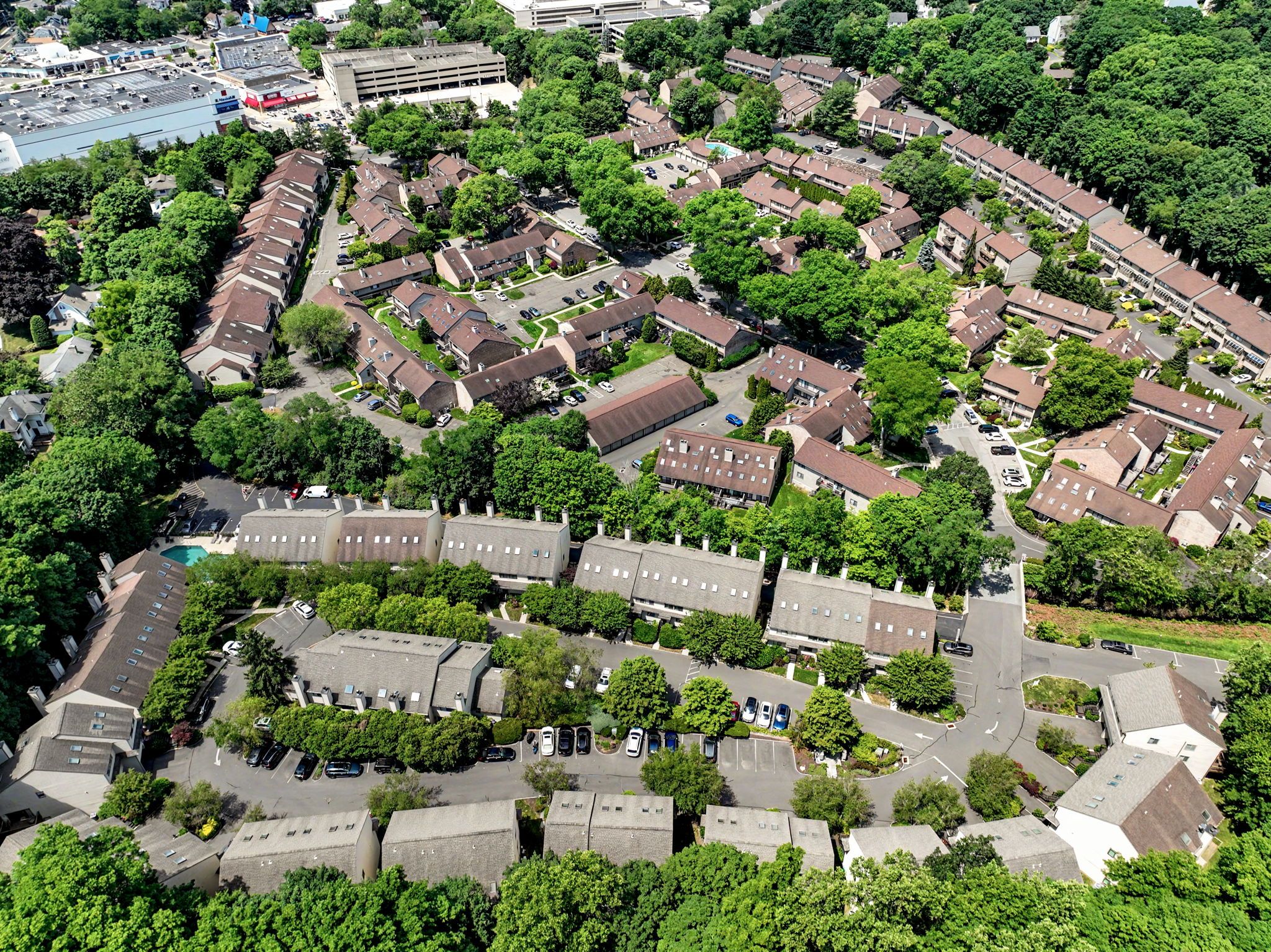  2435 Bedford Street - 物件實景