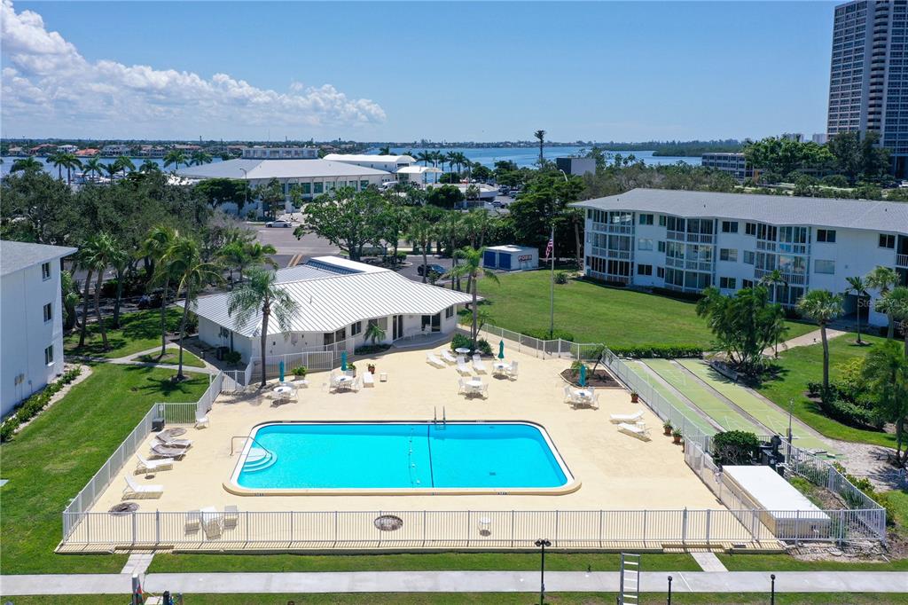 Sarasota, Florida, 34236, United States, 2 Bedrooms Bedrooms, ,2 BathroomsBathrooms,Residential,For Sale,1932959