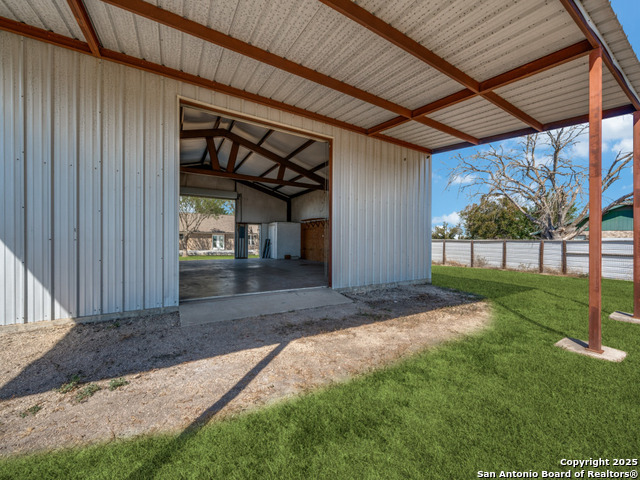 New Braunfels, Texas, 78130, United States, 2 Bedrooms Bedrooms, ,2 BathroomsBathrooms,Residential,For Sale,1989490