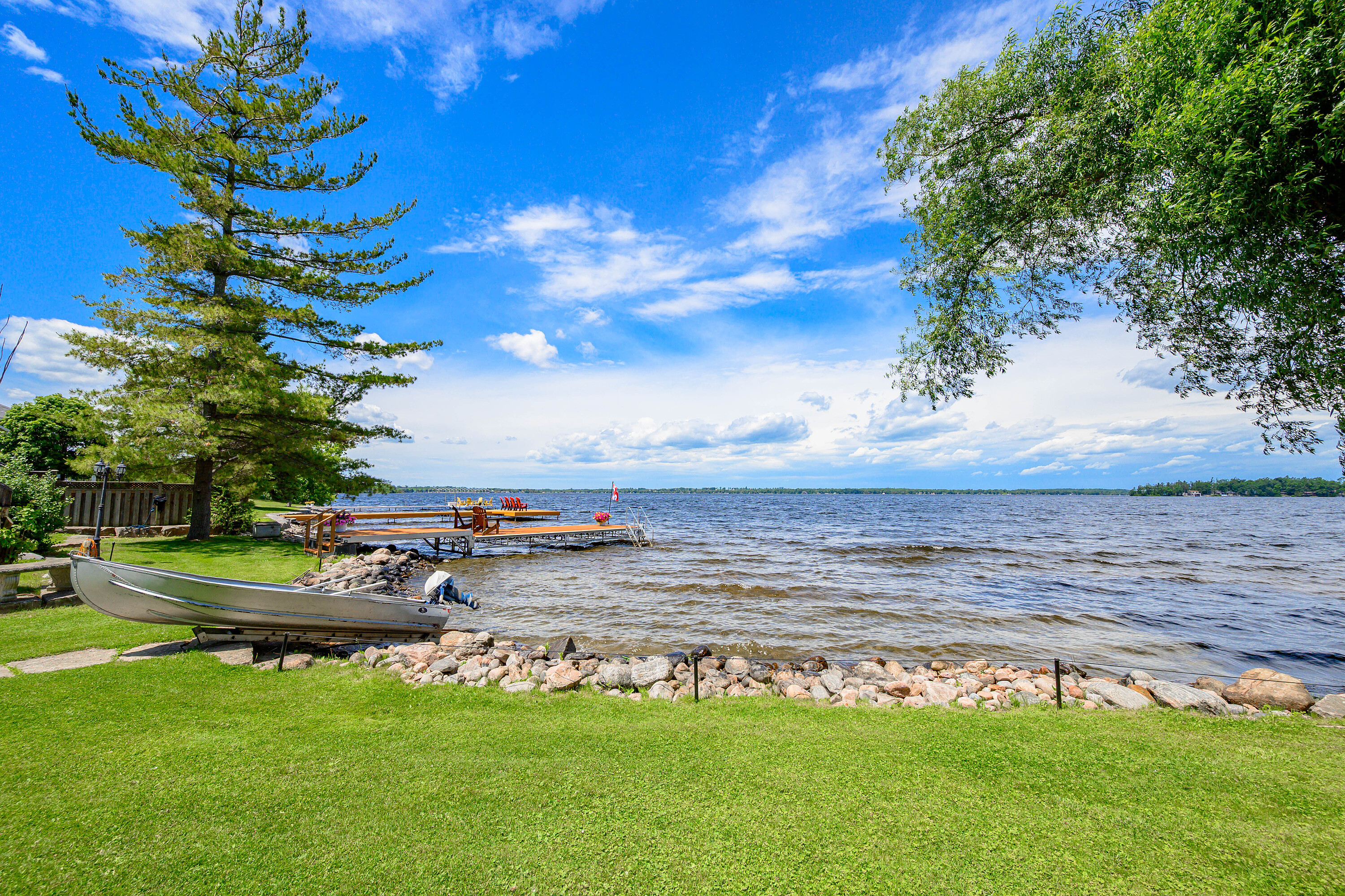  Rare Waterfront Opportunity - 物件實景