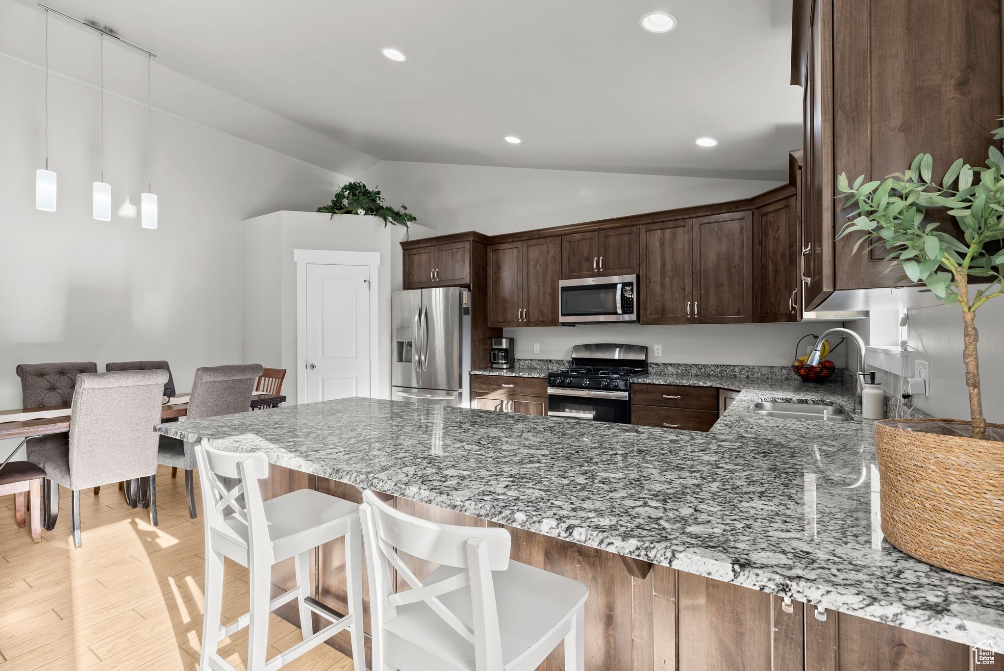Heber City, Utah, 84032, United States, 6 Bedrooms Bedrooms, ,2 BathroomsBathrooms,Residential,For Sale,1882579