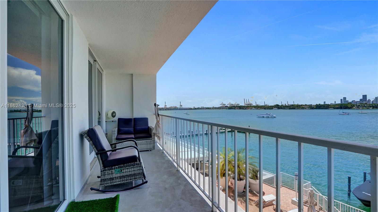 Miami Beach, Florida, 33139, United States, 2 Bedrooms Bedrooms, ,2 BathroomsBathrooms,Residential,For Sale,1925367