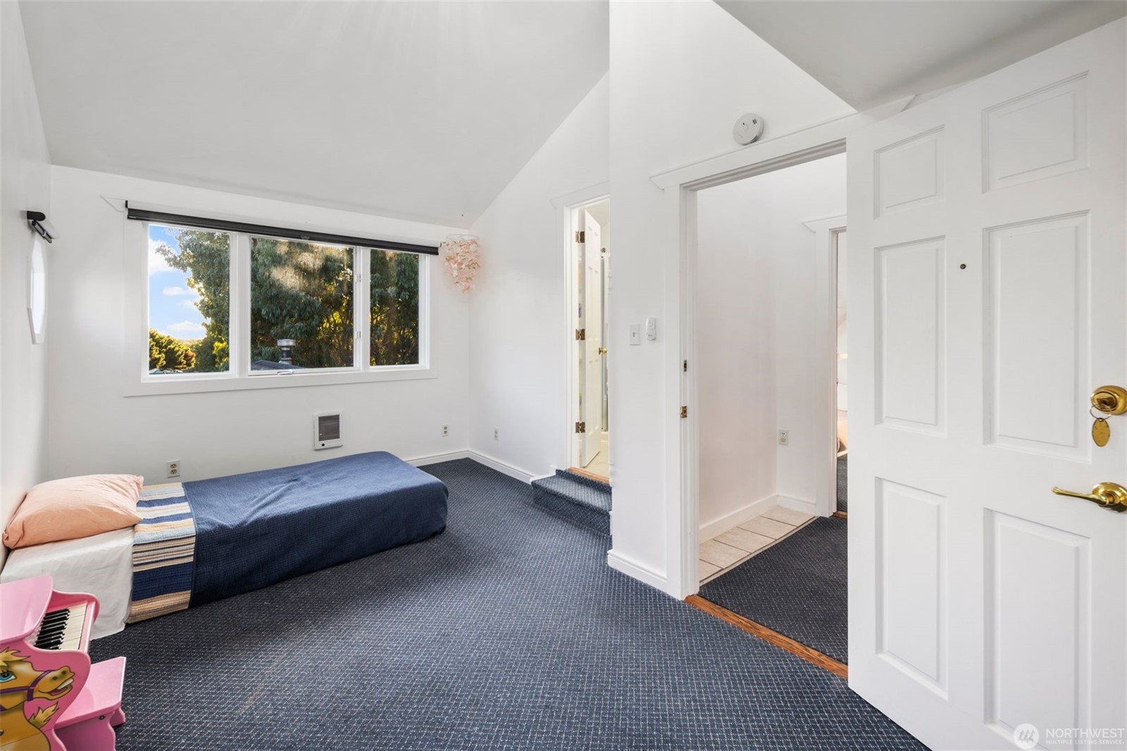 Long Beach, Washington, 98631, United States, 8 Bedrooms Bedrooms, ,6 BathroomsBathrooms,Residential,For Sale,1976396