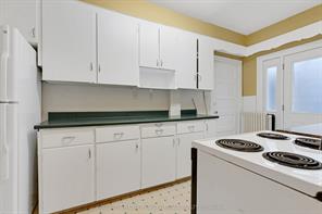 Smiths Falls, Ontario, K7A 1R3, CA, 3 Bedrooms Bedrooms, ,2 BathroomsBathrooms,Residential,For Sale,1997301