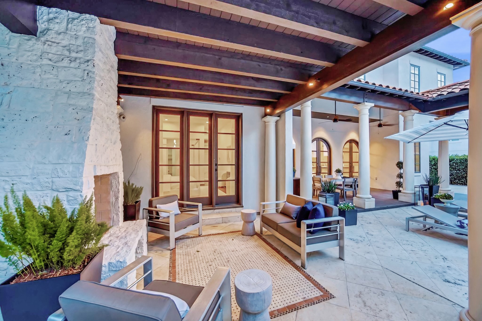  2330 Maroneal Street - 物件實景