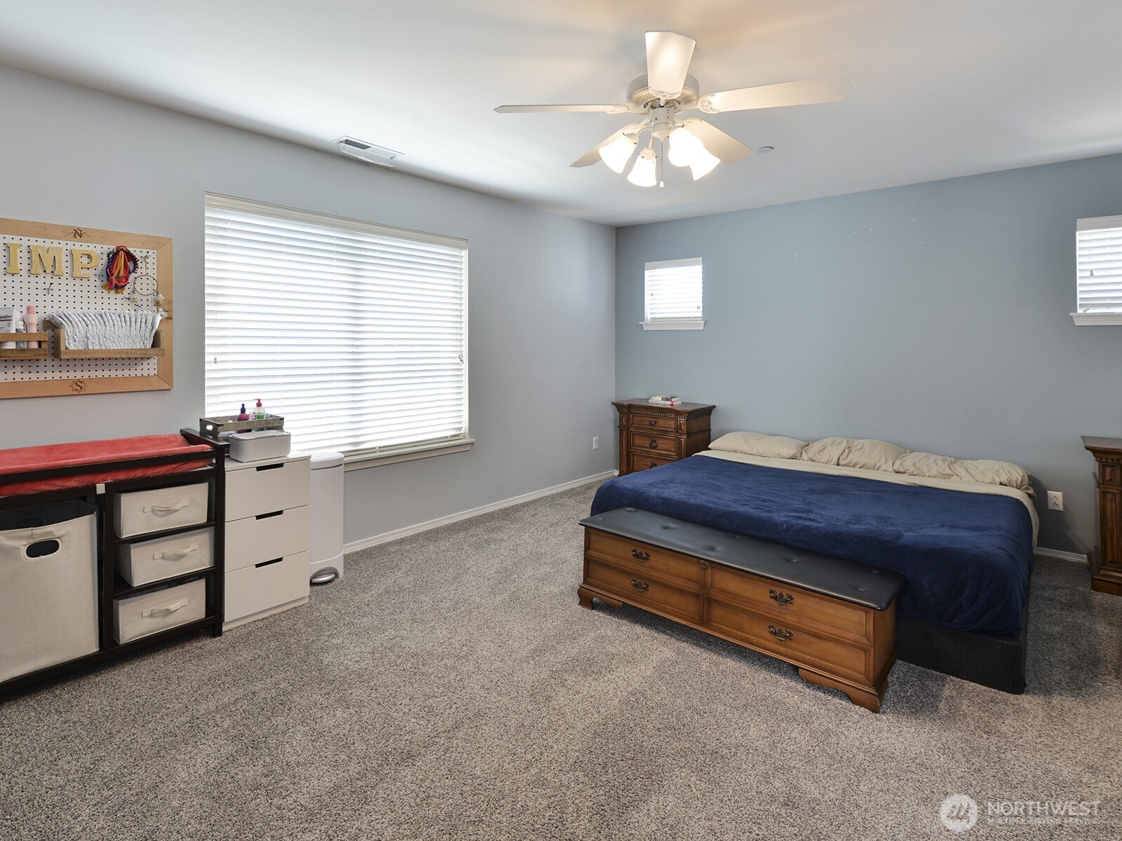 Dupont, Washington, 98327, United States, 4 Bedrooms Bedrooms, ,3 BathroomsBathrooms,Residential,For Sale,1897327
