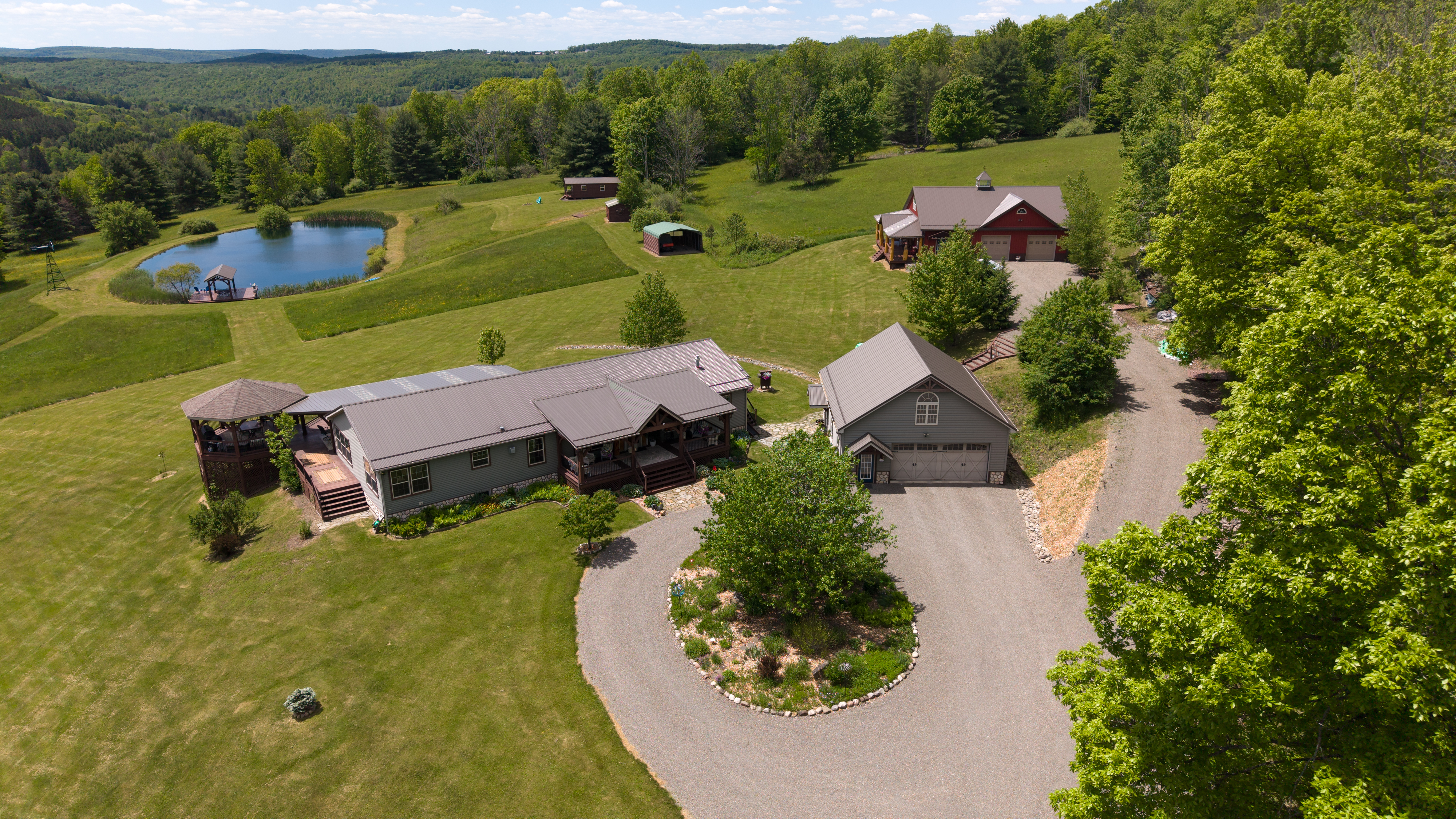  Scenic Southern Tier Hilltop Retreat - 物件實景