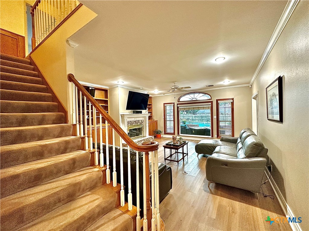 Victoria, Texas, 77904, United States, 4 Bedrooms Bedrooms, ,4 BathroomsBathrooms,Residential,For Sale,1989568