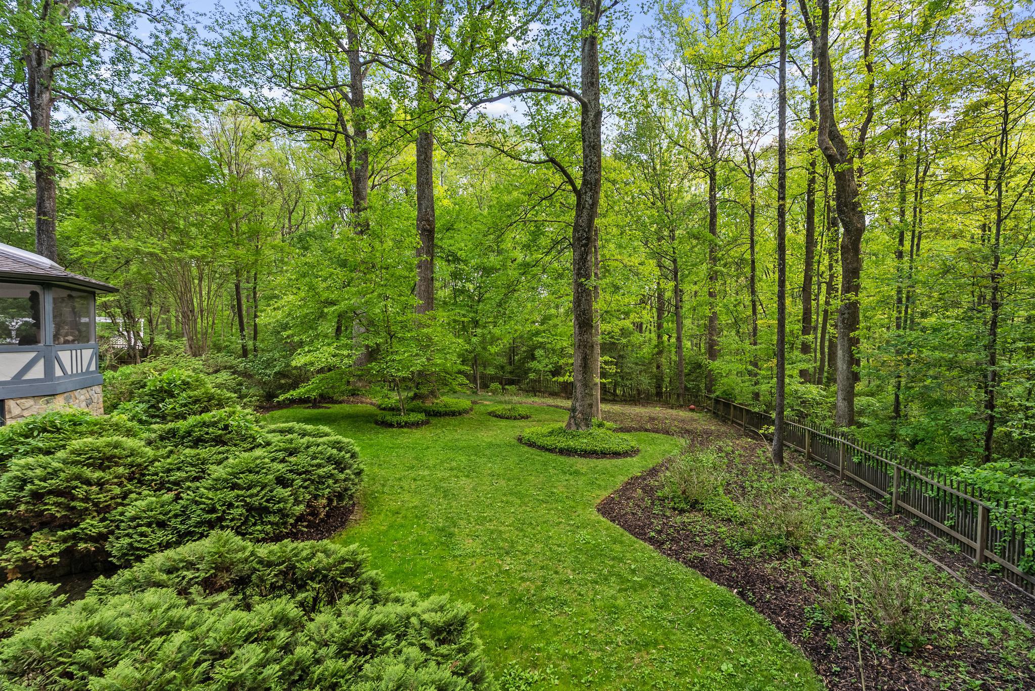  10205 Cedar Pond Drive, Vienna, VA, 22182 - 物件實景