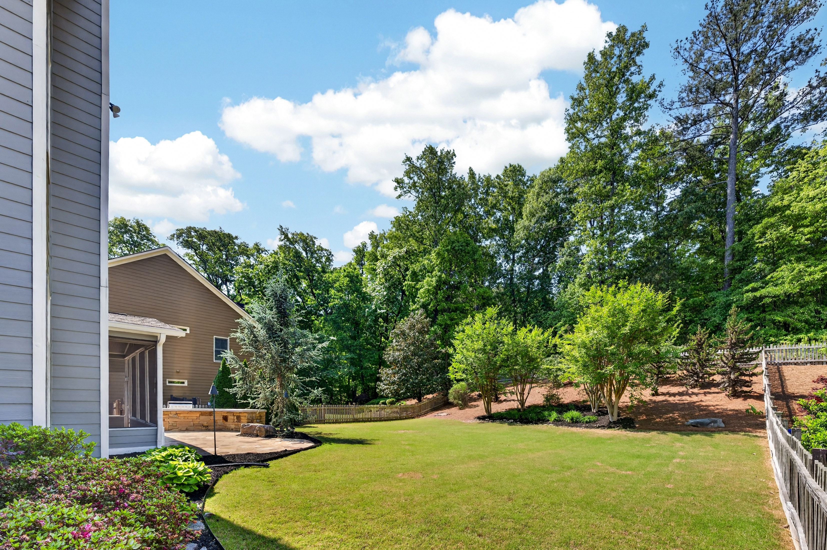  Beautiful Craftsman Traditional in Sought-After Barnes Mill - 物件實景