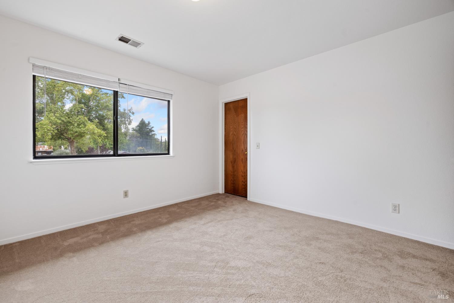 Cotati, California, 94931, United States, ,Residential,For Sale,1900640