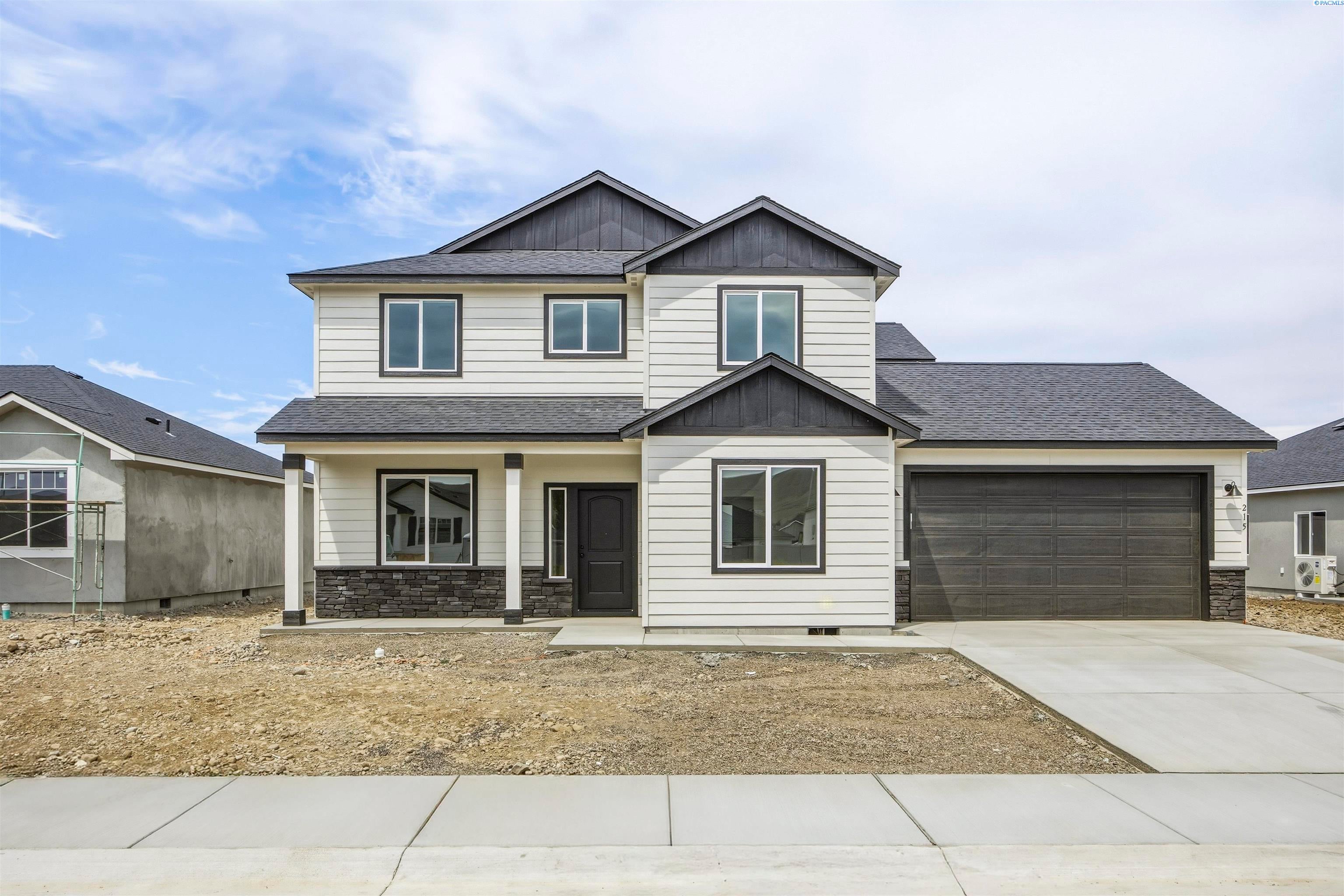 Prosser, Washington, 99350, United States, 5 Bedrooms Bedrooms, ,3 BathroomsBathrooms,Residential,For Sale,2028032
