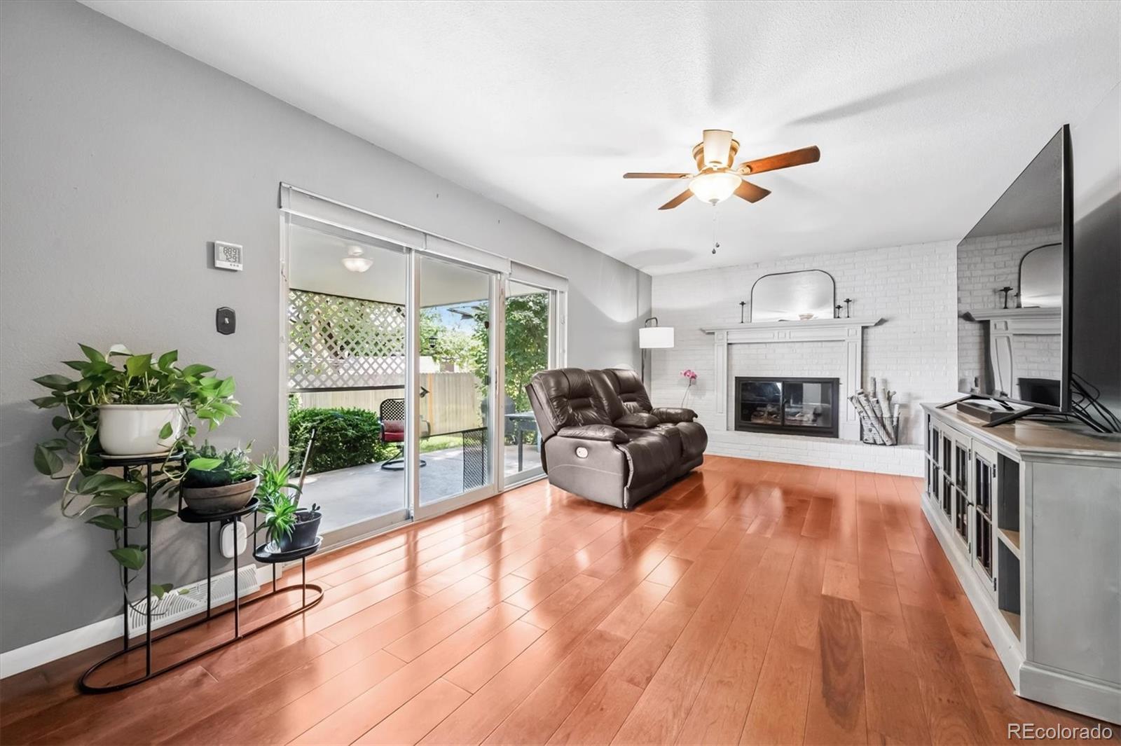 Denver, Colorado, 80227, United States, 5 Bedrooms Bedrooms, ,2 BathroomsBathrooms,Residential,For Sale,1897088