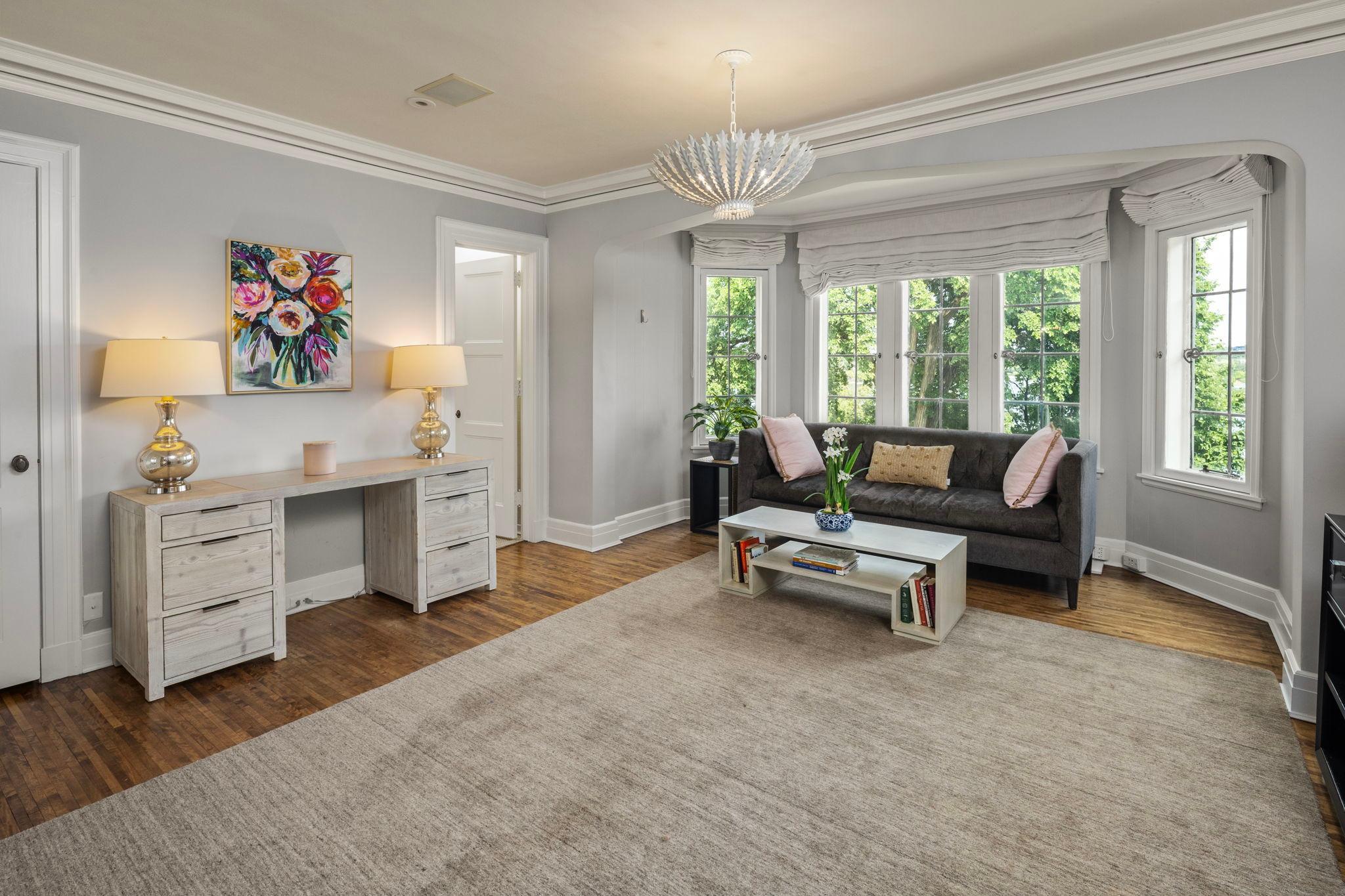 Minneapolis, Minnesota, 55416, United States, 5 Bedrooms Bedrooms, ,4 BathroomsBathrooms,Residential,For Sale,1907666
