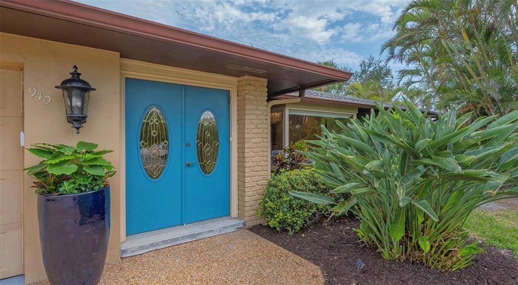 Sarasota, Florida, 34242, United States, 4 Bedrooms Bedrooms, ,3 BathroomsBathrooms,Residential,For Sale,1988026