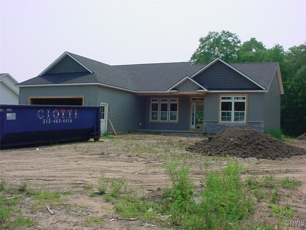 Clay, New York, 13041, United States, 3 Bedrooms Bedrooms, ,2 BathroomsBathrooms,Residential,For Sale,1817998