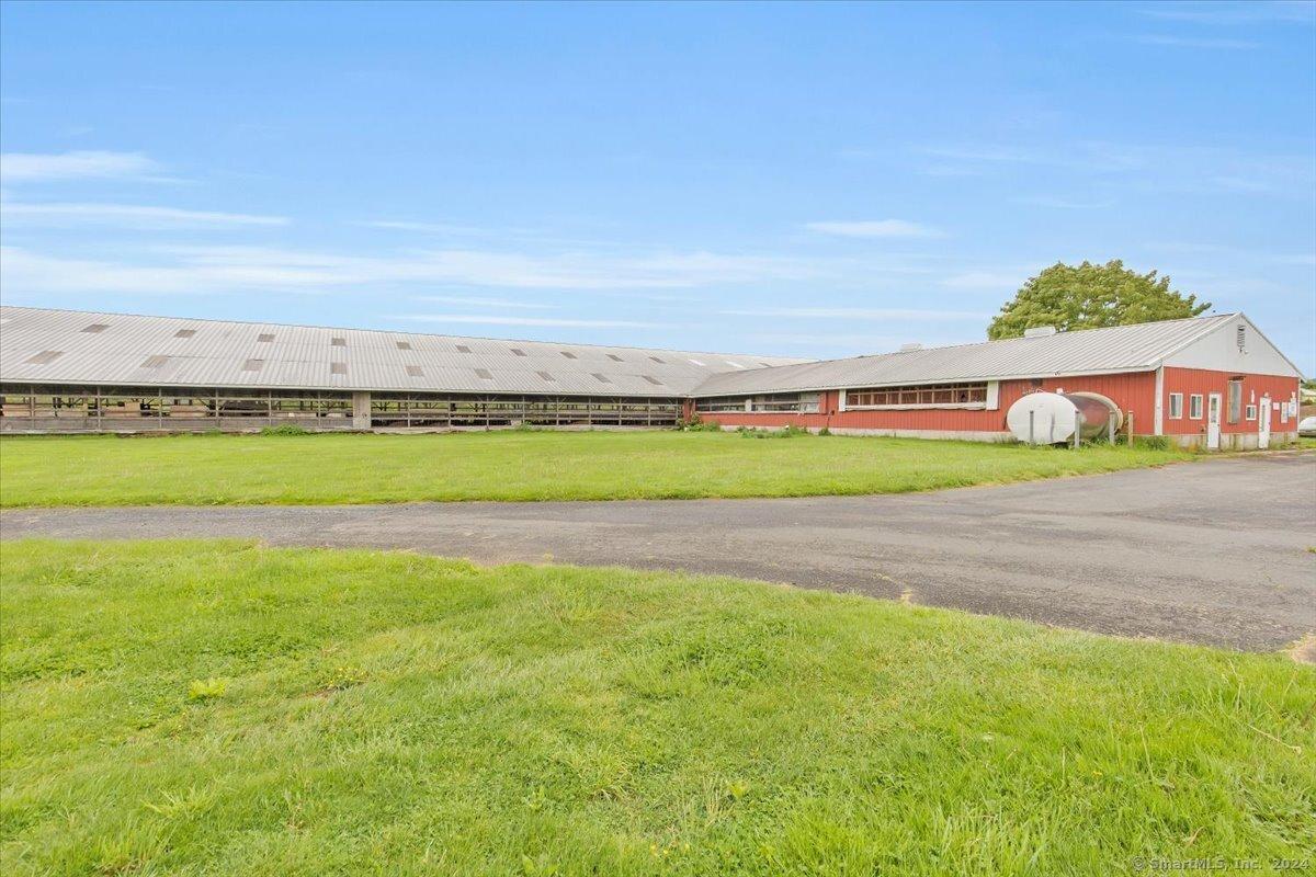 Durham, Connecticut, 06422, United States, 7 Bedrooms Bedrooms, ,3 BathroomsBathrooms,Residential,For Sale,1825922
