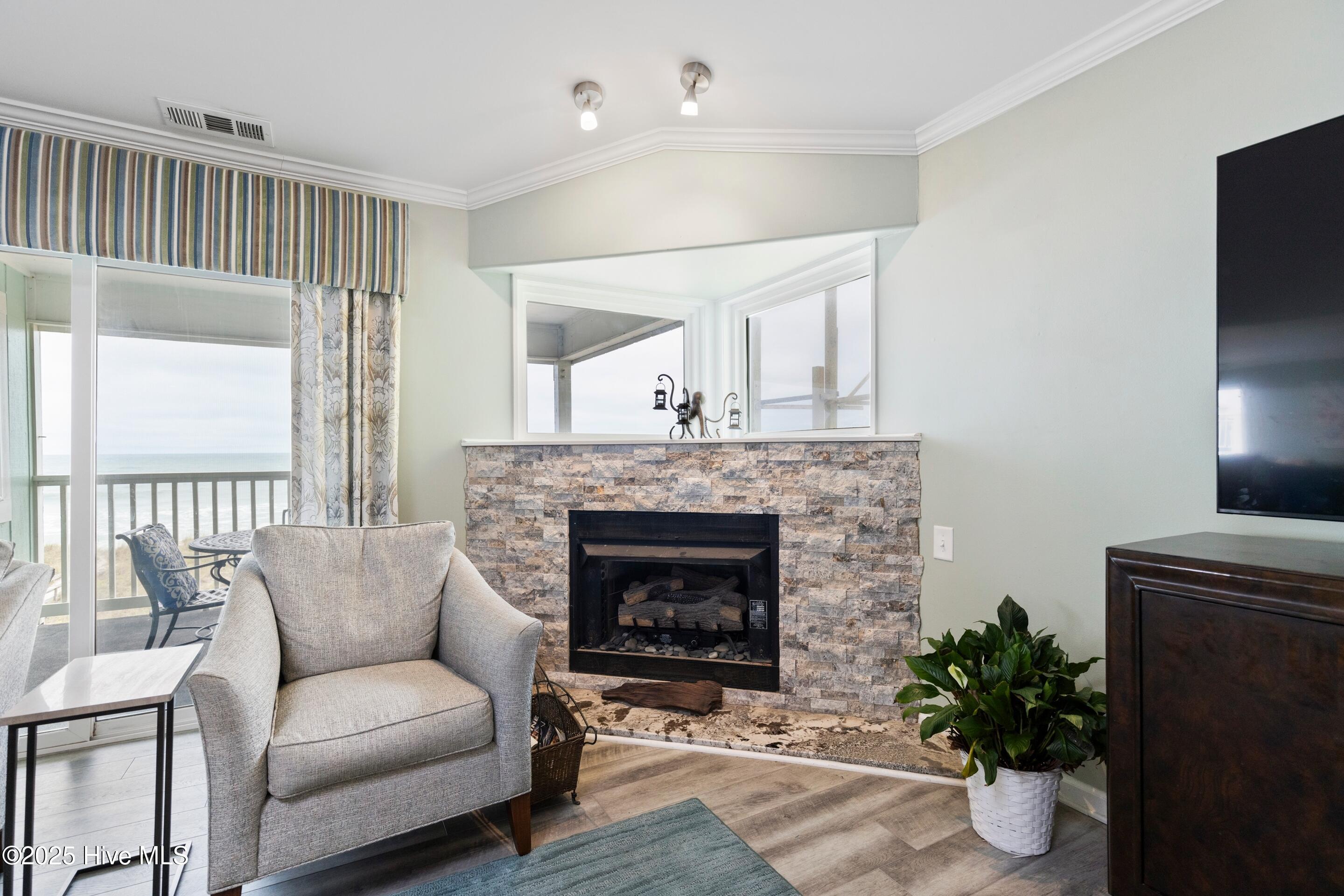 Carolina Beach, North Carolina, 28428, United States, 4 Bedrooms Bedrooms, ,3 BathroomsBathrooms,Residential,For Sale,1991115