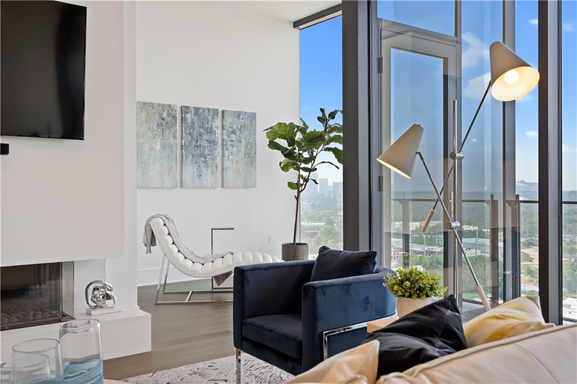  Penthouse Condo Overlooking West Midtown - 物件實景