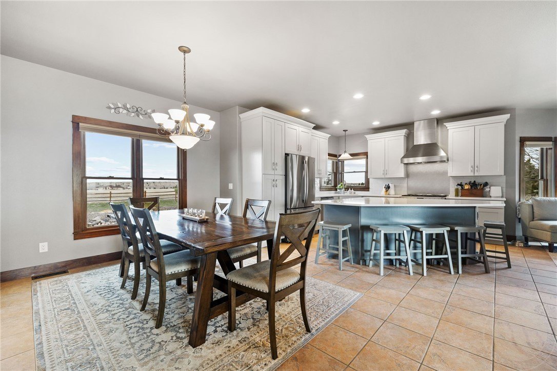 Molt/Rapelje, Montana, 59106, United States, 4 Bedrooms Bedrooms, ,3 BathroomsBathrooms,Residential,For Sale,1789052